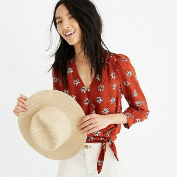 Madewell Tops - Madewell 100% silk floral top